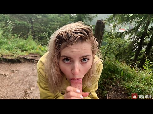 ❤️ মেয়ে একটি পাবলিক blowjob পরে কাম গিলে - Eva Elfi ❌ যৌনতা ❌❤